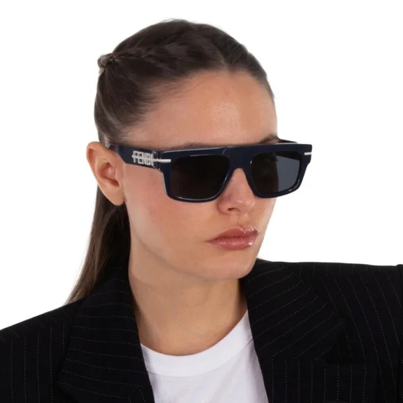 FENDI Fendigraphy Geometric Sunglasses Unisex - Picture 2 of 15